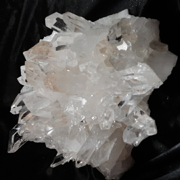 QUARTZ CRYSTAL CLUSTER Other - Quartz Crystal Cluster